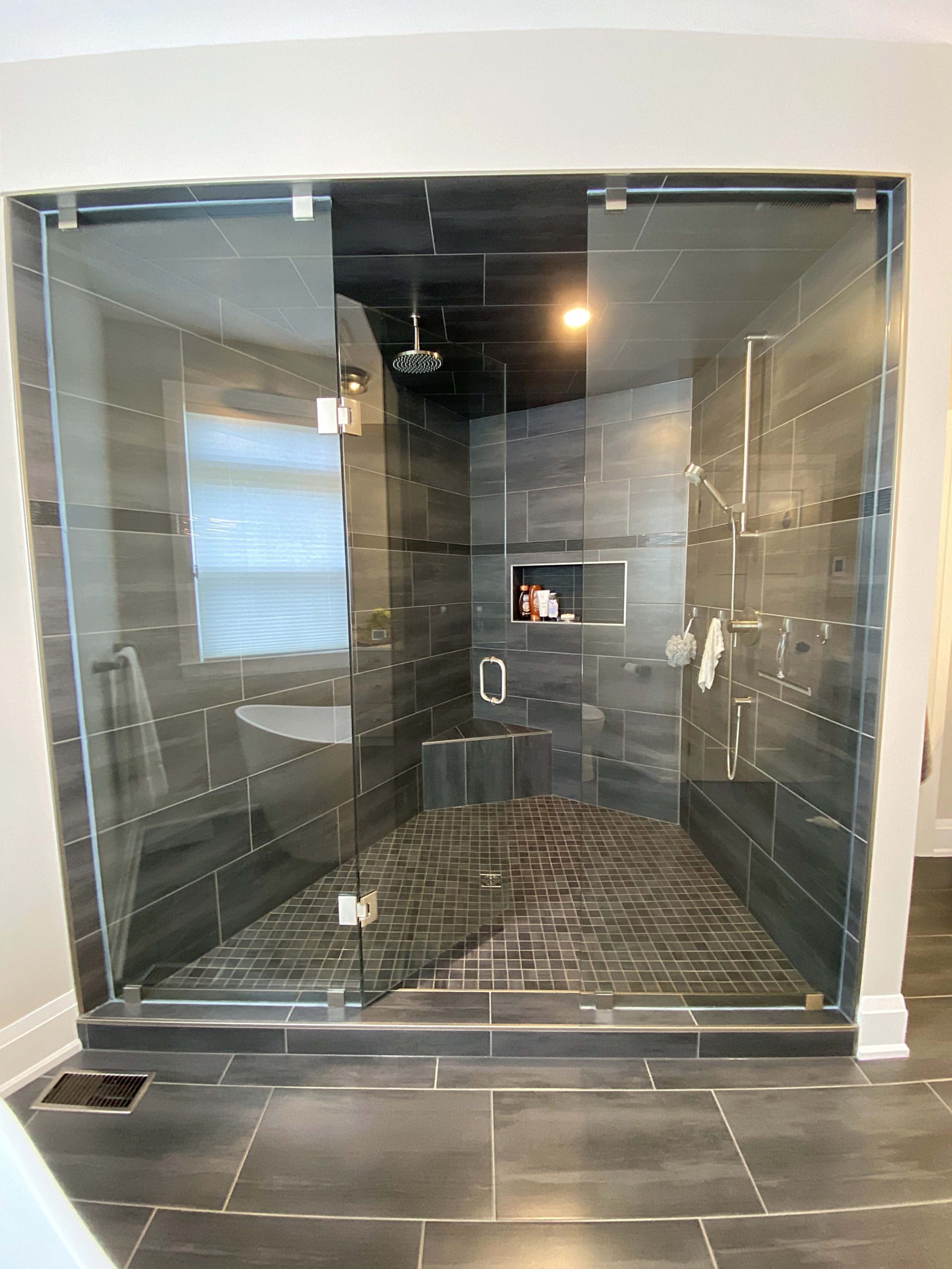 Kitchen _ Baths - Large Walk-In Shower With Niche